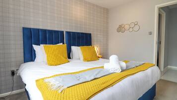 7 bedrooms, individually decorated, individually furnished, free WiFi