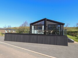 Cottage | Outdoor dining