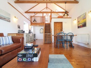 Living area - Joes Barn (Helston)