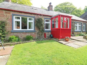 Exterior - The Cottage (Kirriemuir)