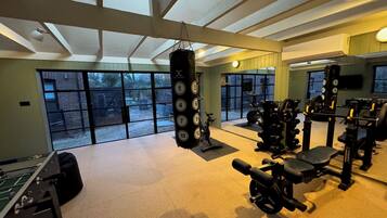 Cottage | Fitness facility