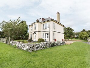 Exterior - Tan Y Fron (Dyffryn Ardudwy)