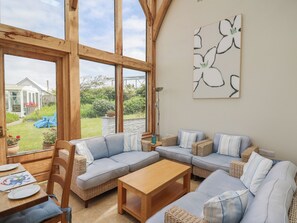 Living area - Pen y Graig (Cardigan)