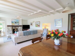 Fireplace - Pen y Graig (Cardigan)
