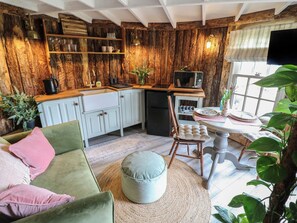 Living area - The Lazy Squire by The Water (Rugeley)