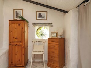 Interior - Sunset Cottage (Barnstaple)