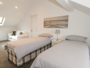 3 عدّة غرف نوم وبديكورات فريدة لكل غرفة وطراز فريد لكل وحدة