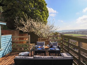 Outdoor dining - Sandy Toes (Paignton)