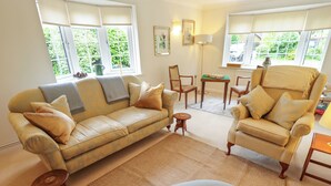 Living area - Number 16 (Woodhall Spa)