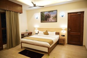 Family Cottage, 2 Bedrooms, Non Smoking, Hill View | Desk, free WiFi - Devsha Jungle Resort (Ramnagar)