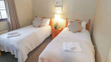 3 bedrooms, individually decorated, individually furnished, free WiFi
