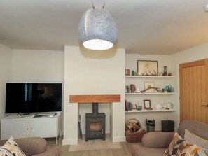 Fireplace - Low Grounds Cottage (York)