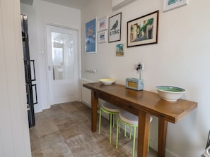 Interior - 16 Church Street (Lyme Regis)