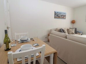 Dining - 16 Church Street (Lyme Regis)