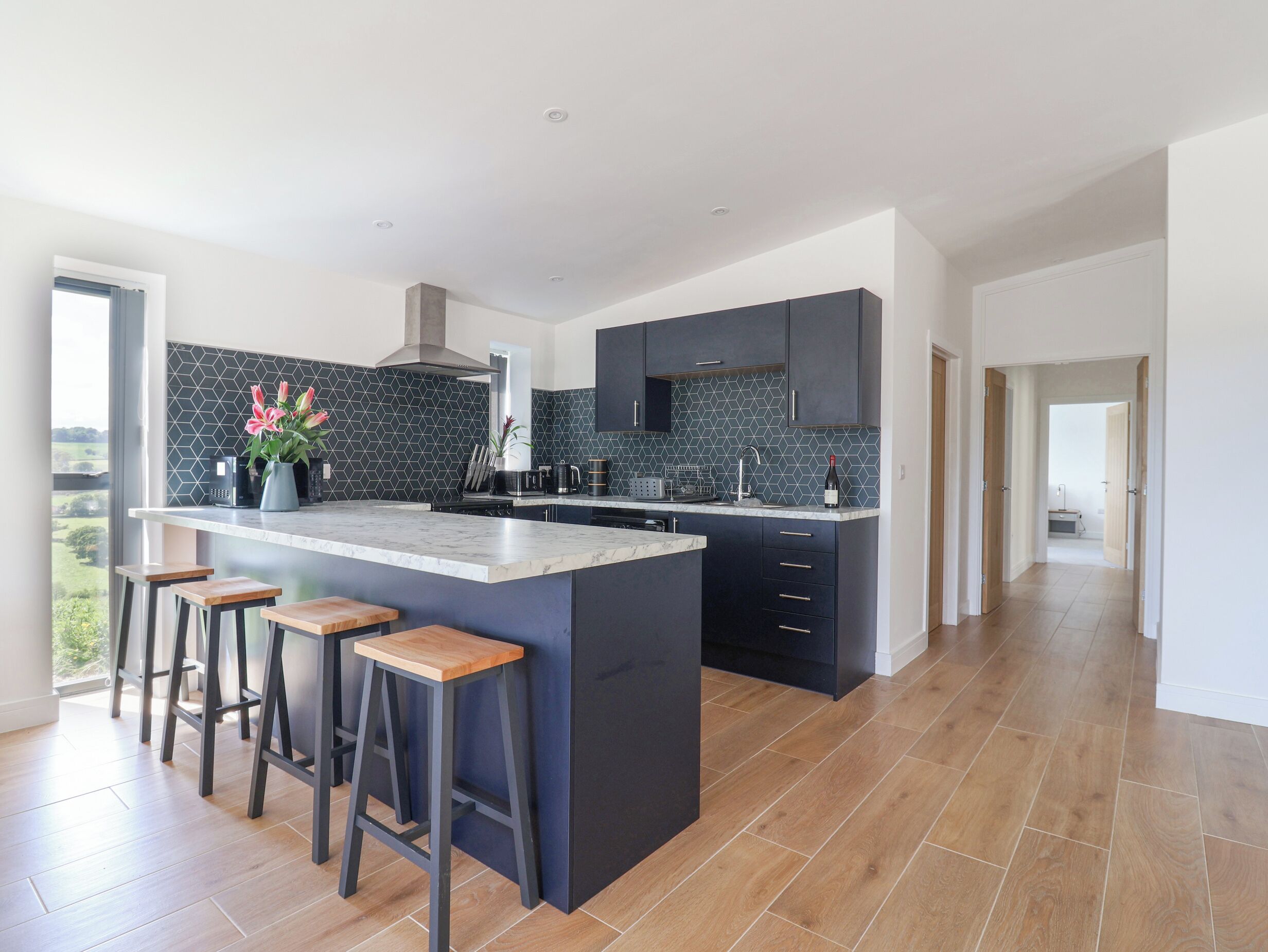 Fridge, dishwasher, electric kettle, toaster