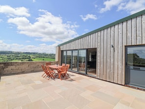 Outdoor dining - Pit Close (Honiton)