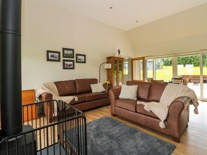 Living area - Strawberry Cottage (Blairgowrie)