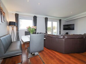 Living area - Apartment 2 (Newquay)