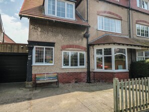 Exterior - 61 West Avenue (Filey)