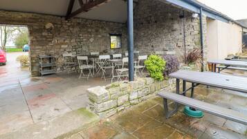 ์ผ์ธ ์๋น