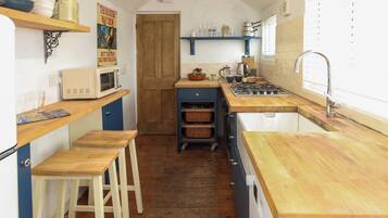 Fridge, dishwasher, electric kettle, toaster