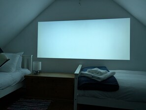 3 bedrooms, individually decorated, individually furnished, free WiFi