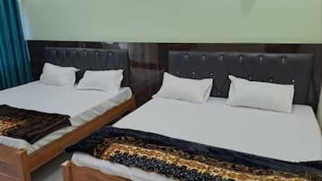 Phòng 4 | Truy cập Internet không dây miễn phí, bộ trải giường