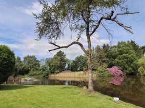 Property grounds - Lake View Barn (Macclesfield)