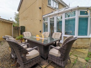 Outdoor dining - Olicana Croft (Ilkley)