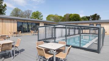 Cottage | Pool | Outdoor pool