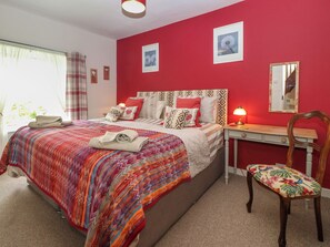 2 bedrooms, individually decorated, individually furnished, free WiFi - Yr Encil (Caernarfon)