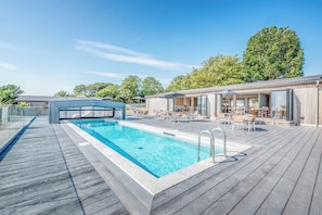 Cottage | Pool