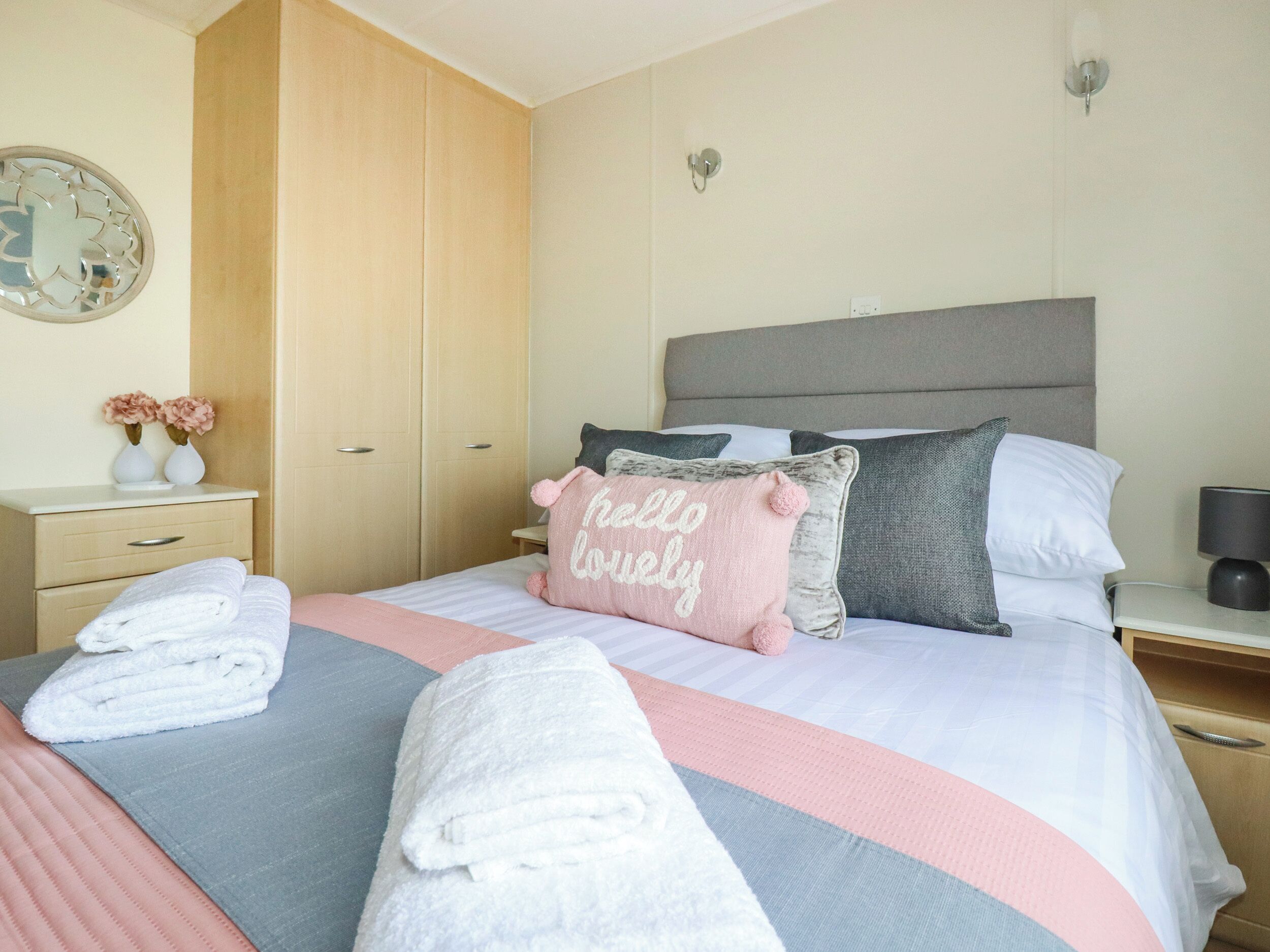 3 bedrooms, individually decorated, individually furnished, free WiFi