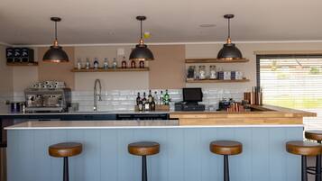 Cottage | Bar (on property)