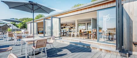 Cottage | Outdoor dining