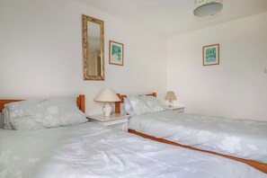 2 bedrooms, individually decorated, individually furnished, free WiFi