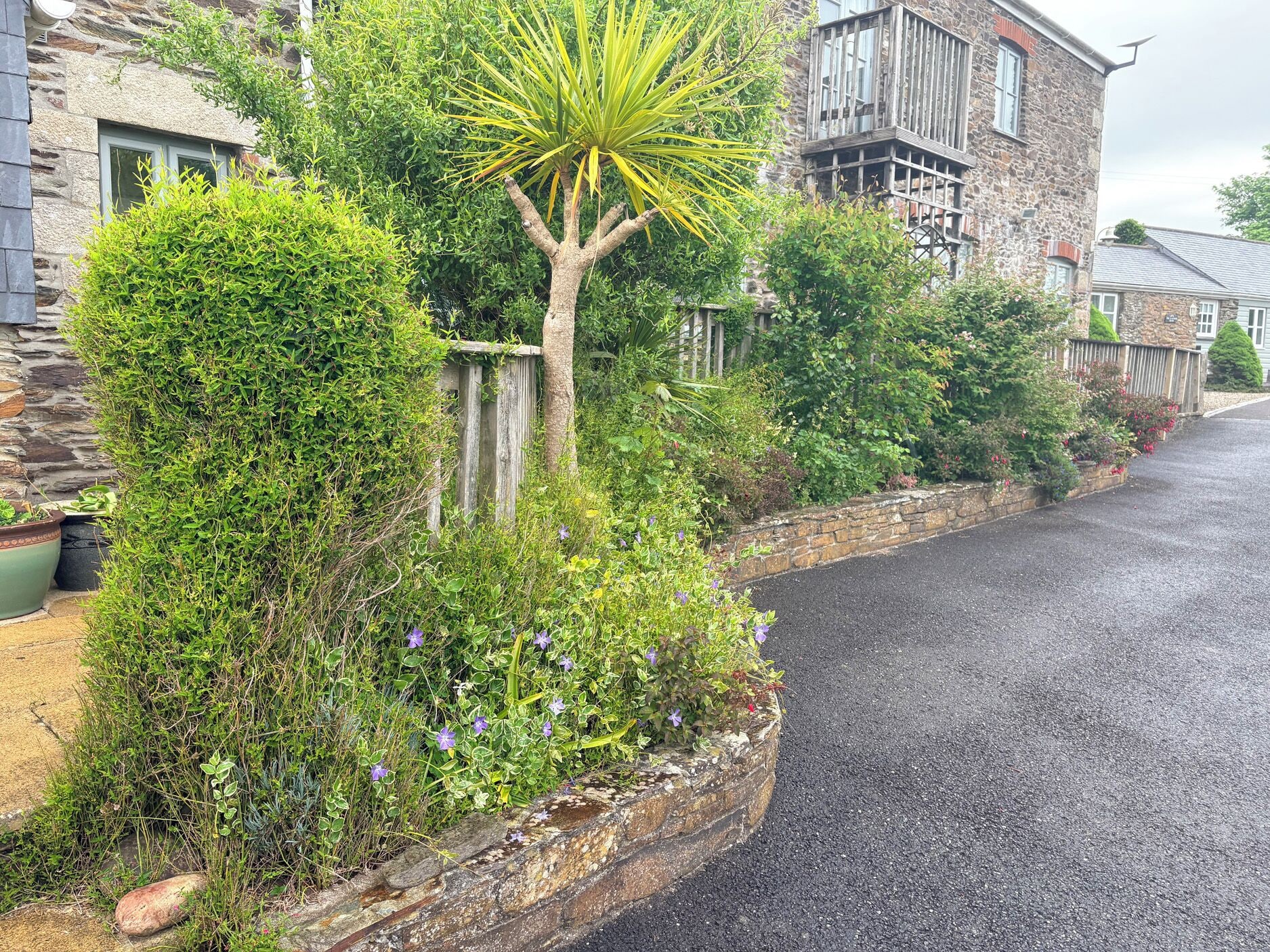 Cottage | Property grounds