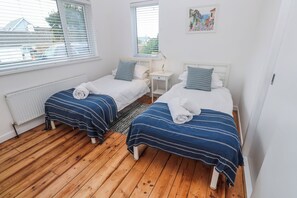 2 bedrooms, individually decorated, individually furnished, free WiFi - Bod A Quinte (St Ives)