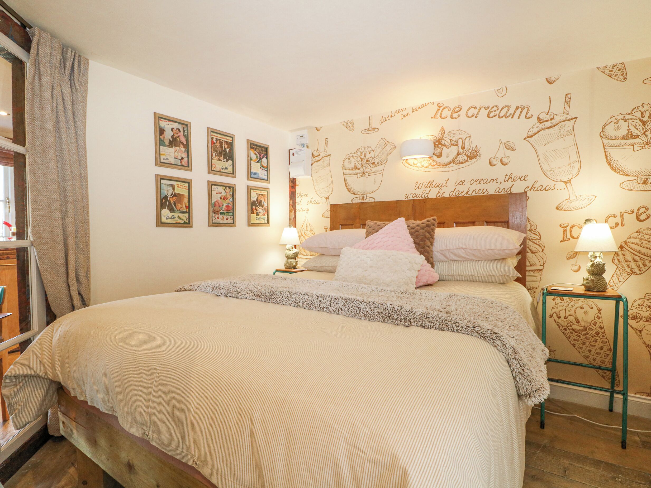 1 bedroom, individually decorated, individually furnished, free WiFi