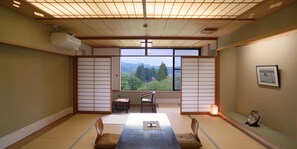 Familienzimmer, Flussblick | Bügeleisen/Bügelbrett, kostenloses WLAN