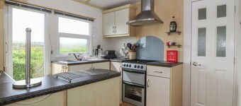 Tir Glyn Caravan