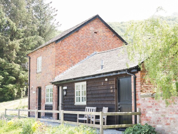 Exterior - Ramblers (Newtown)