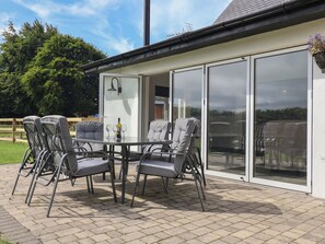 Outdoor dining - Campion Cottage (Watchet)