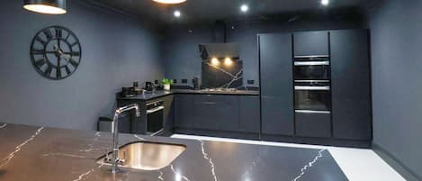 Fridge, dishwasher, electric kettle, toaster