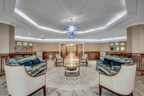 Unclassified image, 4 of 36, button