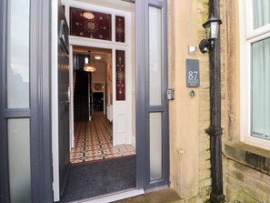 Exterior detail - Inglemead (Morecambe)