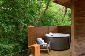 Outdoor spa tub - 10 Stonerush Valley (Looe)