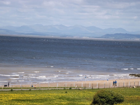 Beach nearby. Brynmar