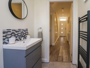Shower - Brynmar (Morecambe)