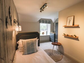 4 chambres, décoration personnalisée, ameublement personnalisé